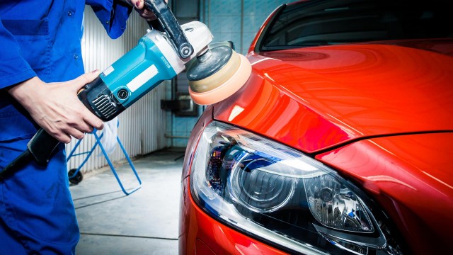 Забота о личном автомобиле с компанией «Автокраски»